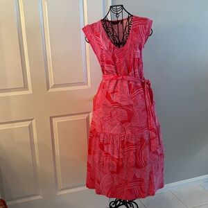 NWOT G by Giuliana Vibrant Pink Palm Leaf Dress